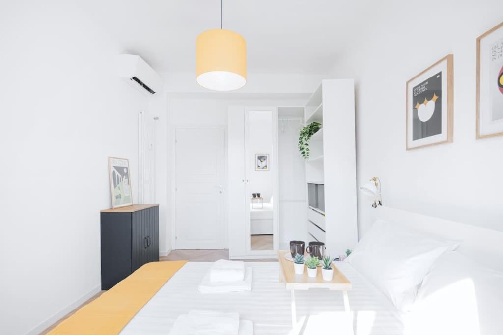 Easylife - Apartment With Balcony Near Navigli Милан Экстерьер фото