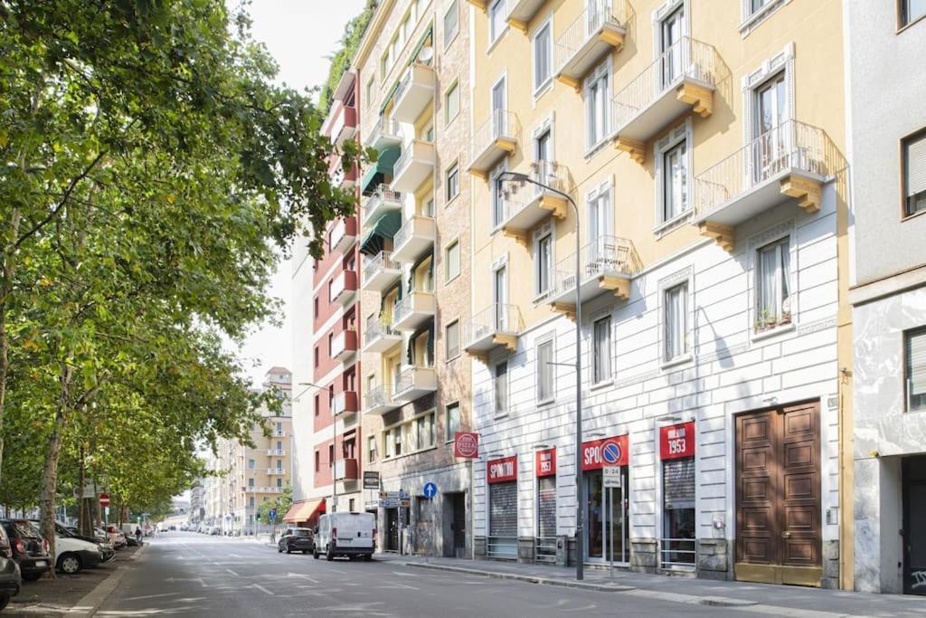 Easylife - Apartment With Balcony Near Navigli Милан Экстерьер фото